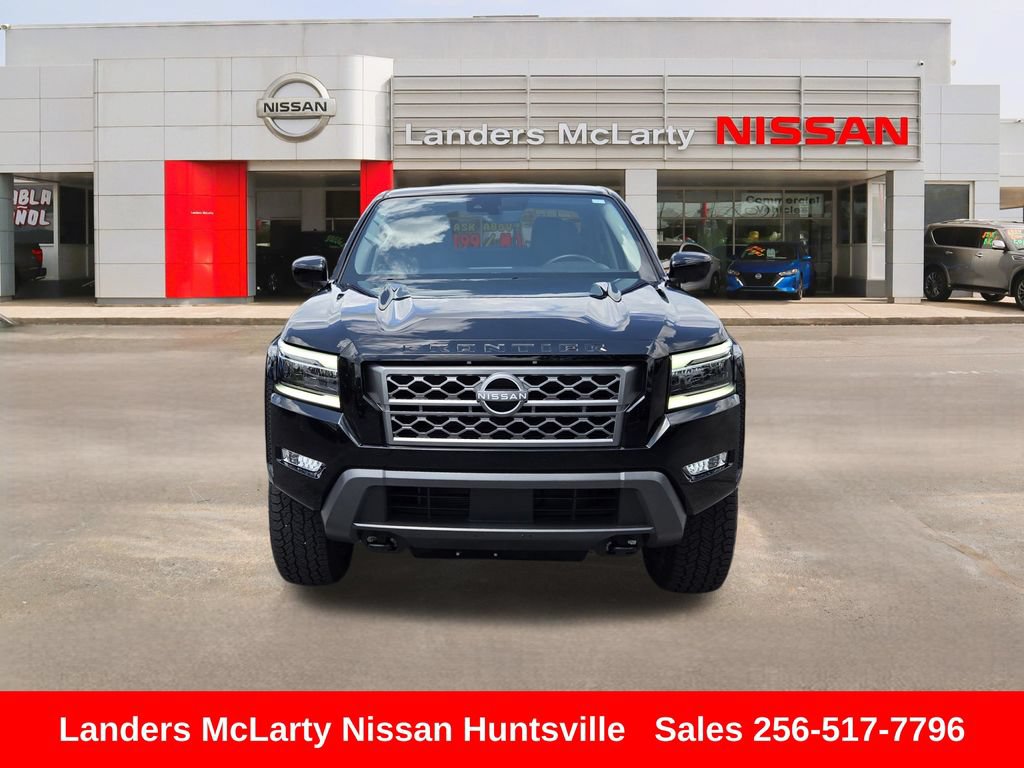 Used 2024 Nissan Frontier SL w/ Technology Package AWD/4WD image 11