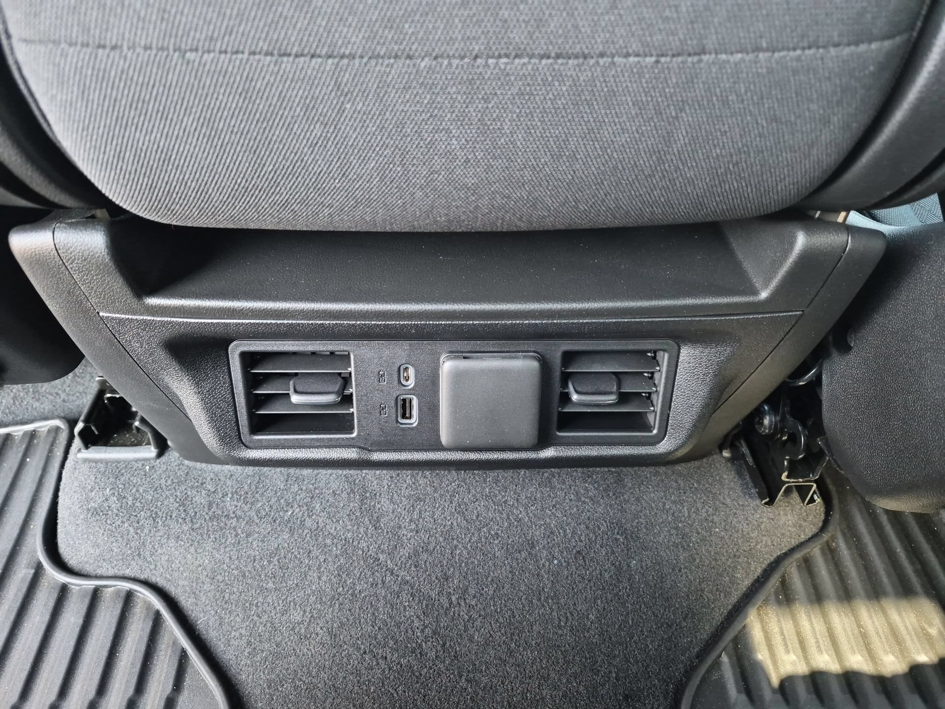 Certified 2024 Chevrolet Silverado 1500 LT AWD/4WD image 21