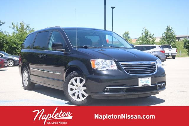 Used 2015 Chrysler Town & Country Touring