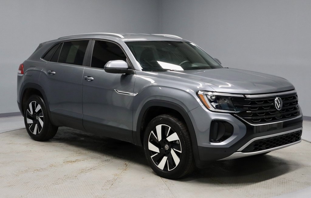Used 2025 Volkswagen Atlas Cross Sport SE
