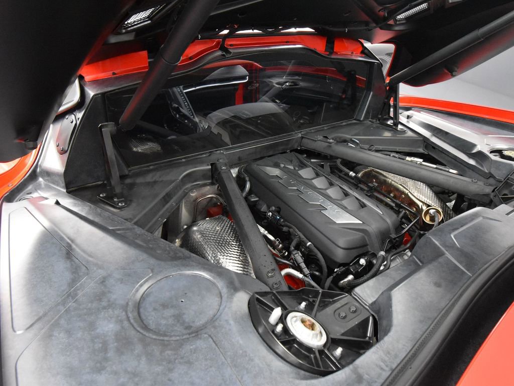 Used 2020 Chevrolet Corvette Stingray Preferred Cpe w/ 2LT image 40