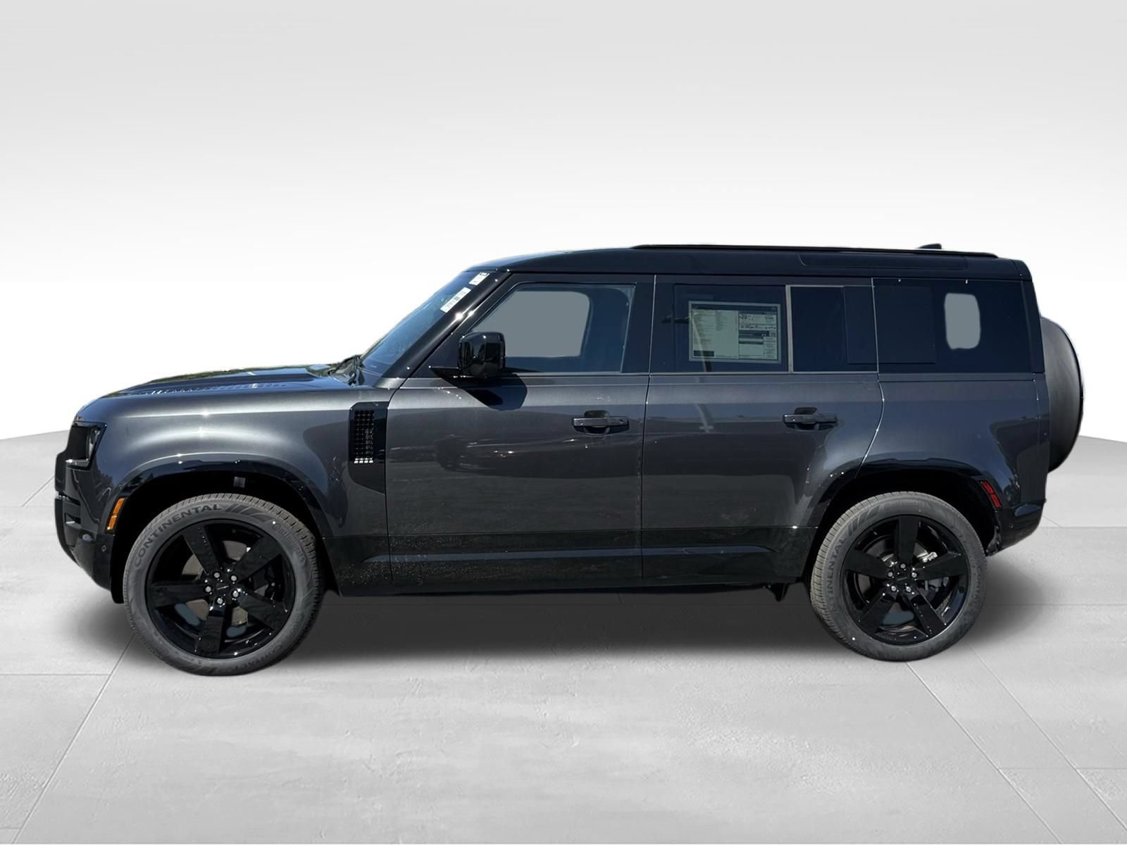 New 2026 Land Rover Defender 110 X-Dynamic SE AWD/4WD image 2