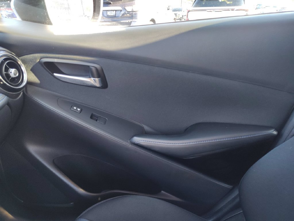 Used 2016 Scion iA FWD image 20
