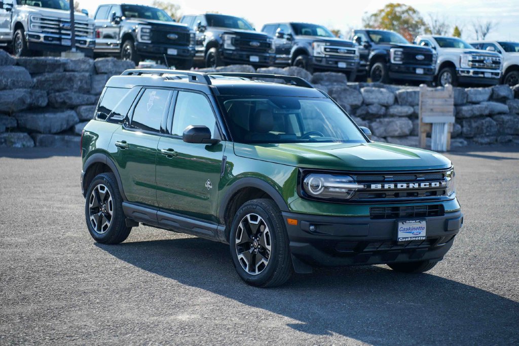 Certified 2024 Ford Bronco Sport Outer Banks AWD/4WD image 3