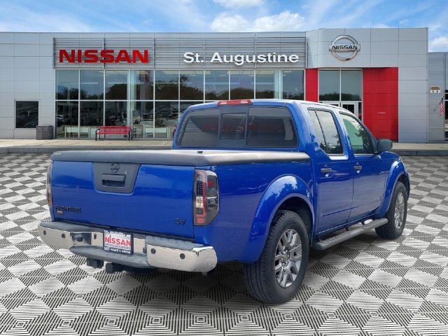 Used 2014 Nissan Frontier SV w/ SV Value Truck Package RWD image 2