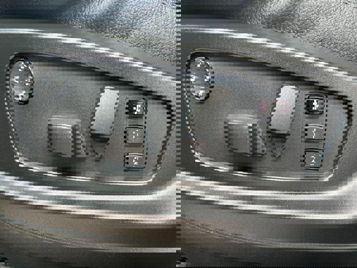 Used 2011 BMW X5 xDrive50i image 27