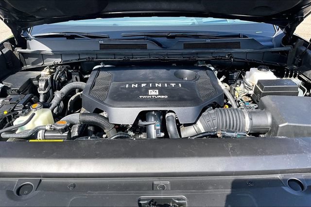 Used 2025 INFINITI QX80 Sensory AWD/4WD image 9