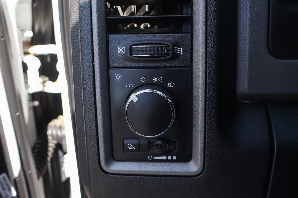 Used 2018 RAM 4500 Tradesman w/ Power & Remote Entry Group image 21