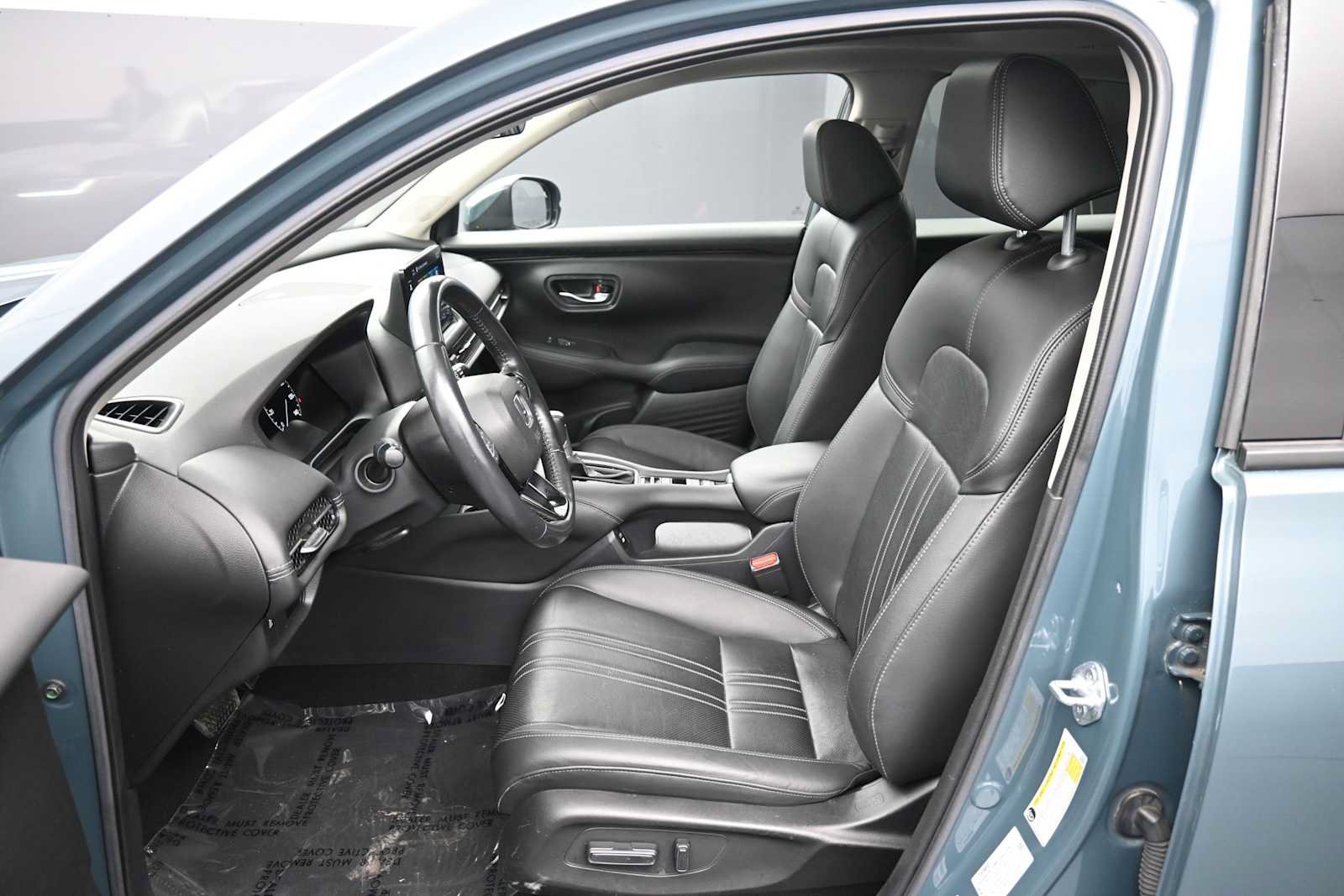 Used 2024 Honda HR-V EX-L image 18