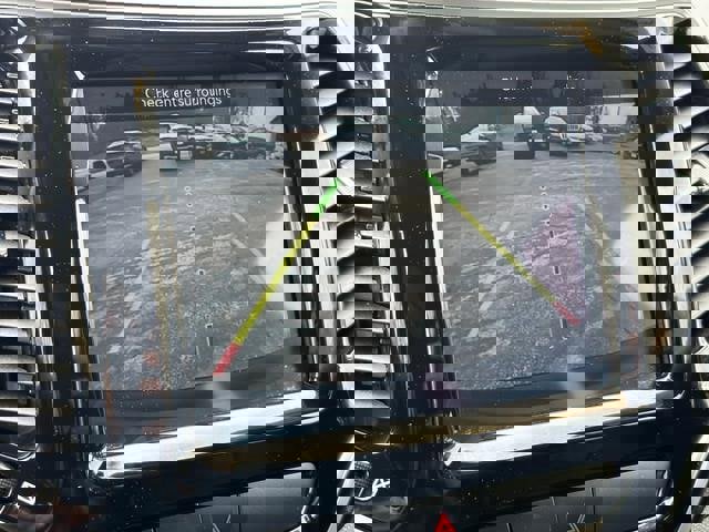 Used 2020 Jeep Cherokee Limited image 25