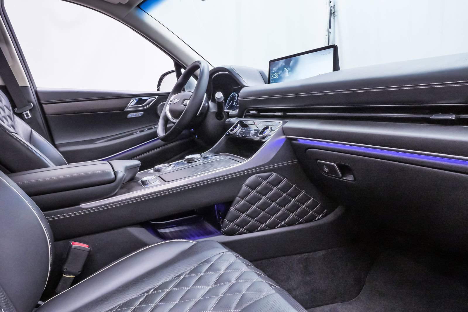 Certified 2024 Genesis GV80 3.5T image 13