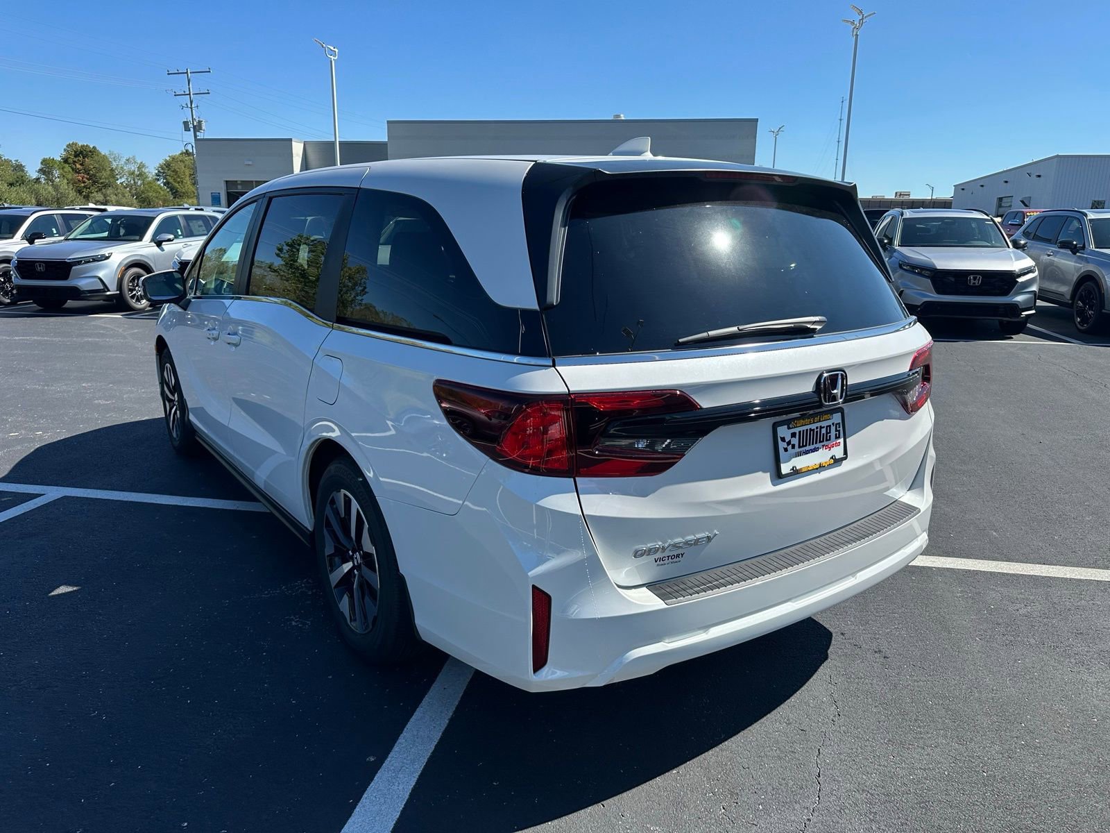 New 2026 Honda Odyssey EX-L image 3