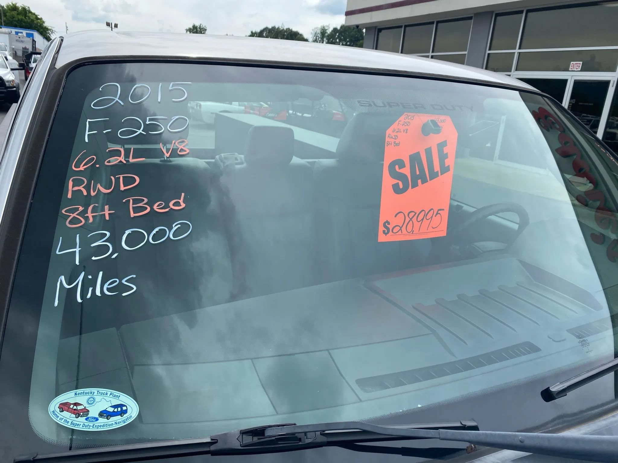 Used 2015 Ford F250 XL RWD image 3