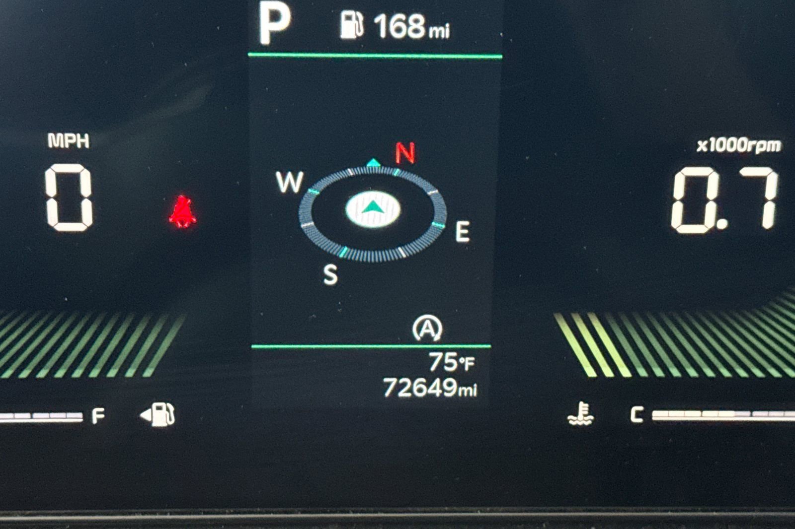 Used 2024 Kia Sorento S image 32