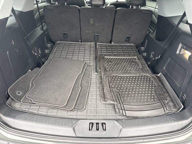 Used 2023 Ford Explorer XLT w/ Equipment Group 202A image 20