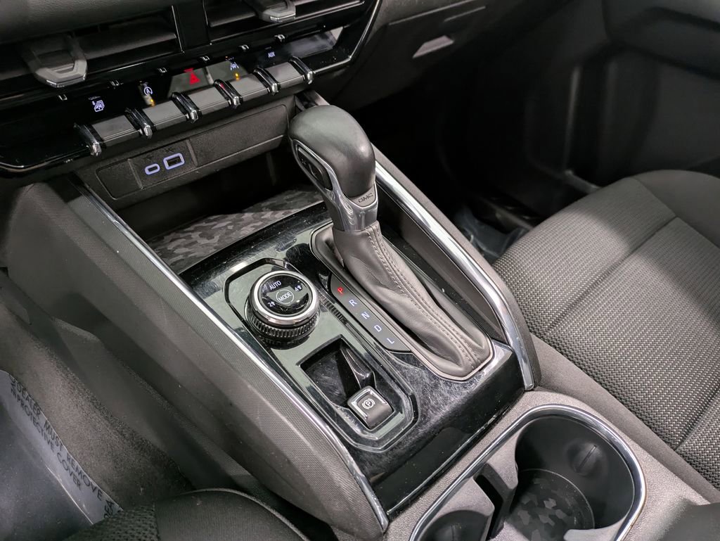 Used 2023 GMC Canyon Elevation w/ Convenience Package image 16