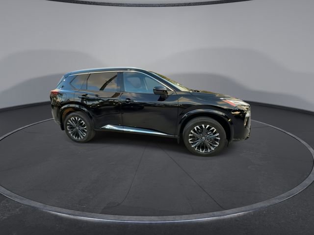 Used 2024 Nissan Rogue Platinum w/ Platinum Premium Package image 9