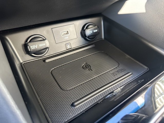 Used 2022 Hyundai Ioniq SEL image 26