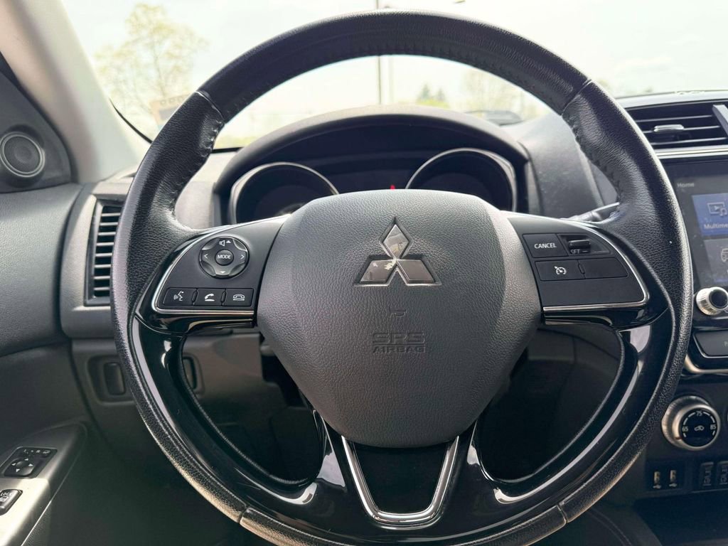 Used 2020 Mitsubishi Outlander Sport SE FWD image 16