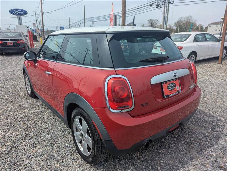 Used 2015 MINI Cooper 2-Door Hardtop FWD image 7