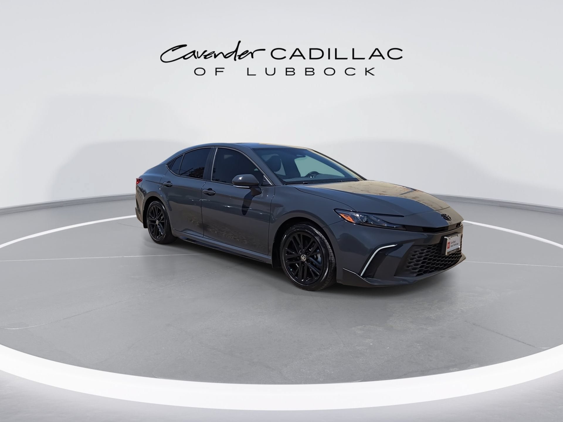 Used 2026 Toyota Camry SE FWD image 2