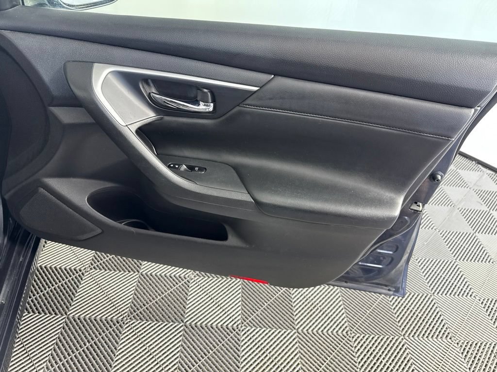 Used 2018 Nissan Altima 2.5 SL FWD image 33