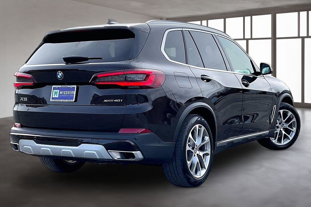 Used 2023 BMW X5 xDrive40i w/ Premium Package image 6