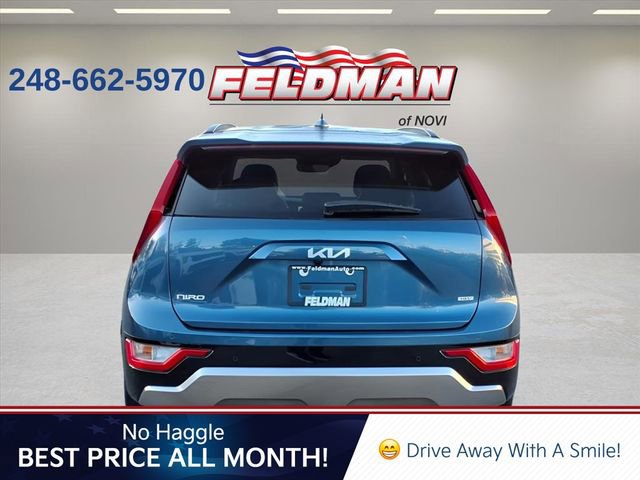 Used 2024 Kia Niro EX Touring image 4