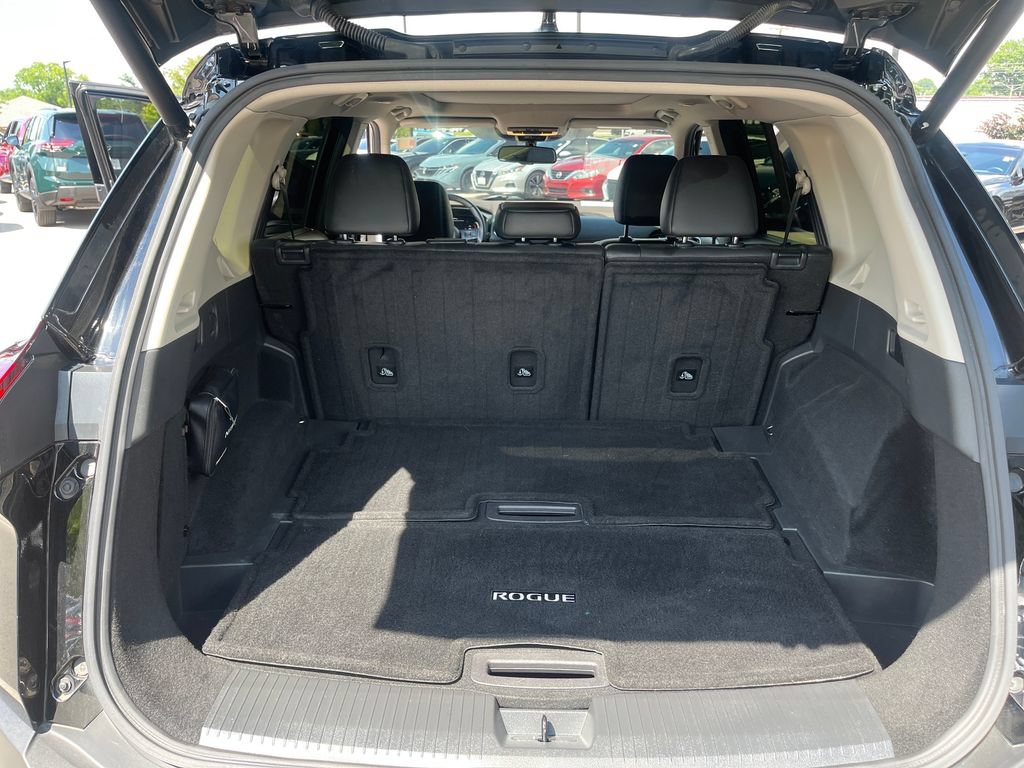 Used 2023 Nissan Rogue Platinum AWD/4WD image 21