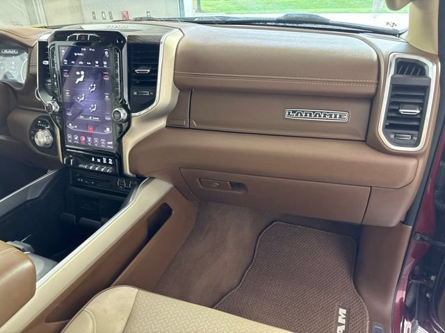Used 2019 RAM 1500 Laramie AWD/4WD image 31