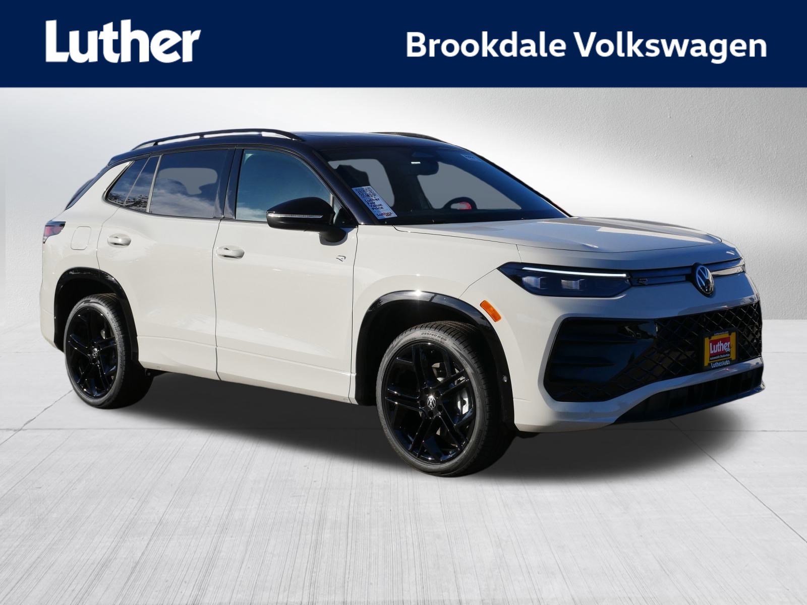 New 2026 Volkswagen Tiguan SE R-Line