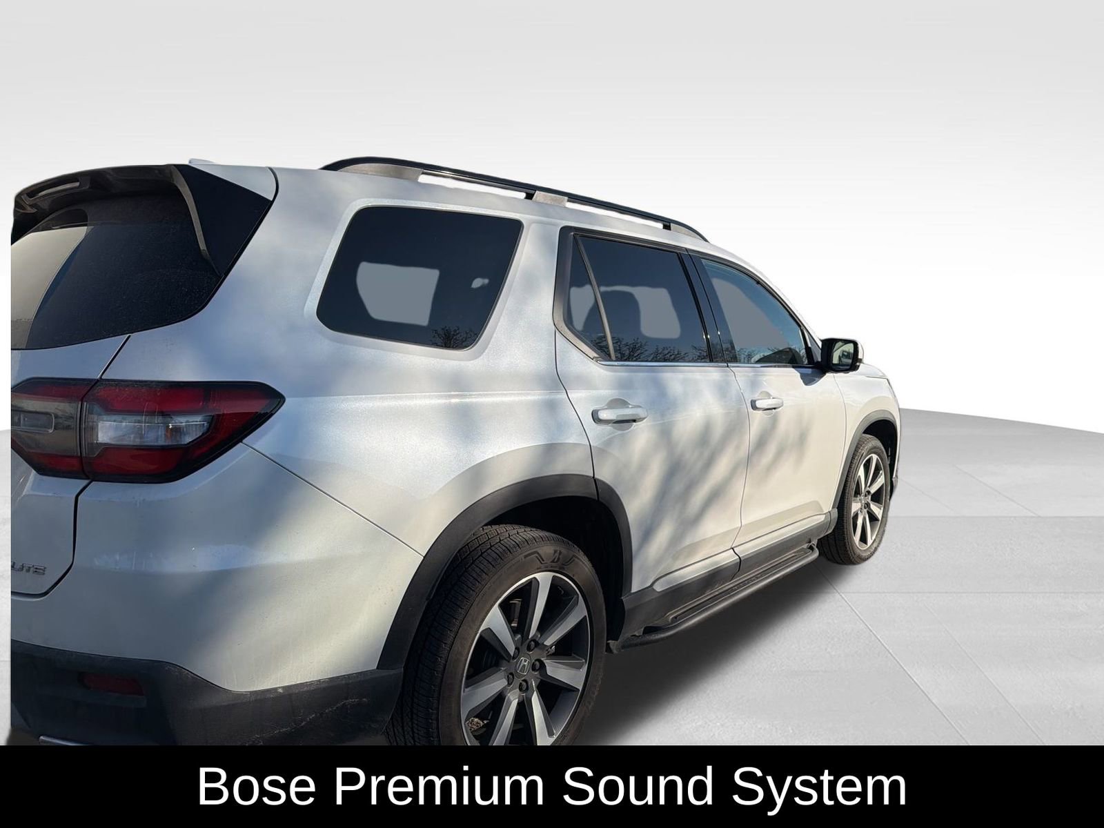 Used 2025 Honda Pilot Elite image 5