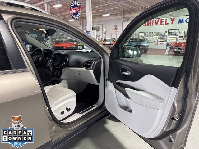 Used 2020 Jeep Cherokee Limited AWD/4WD image 44