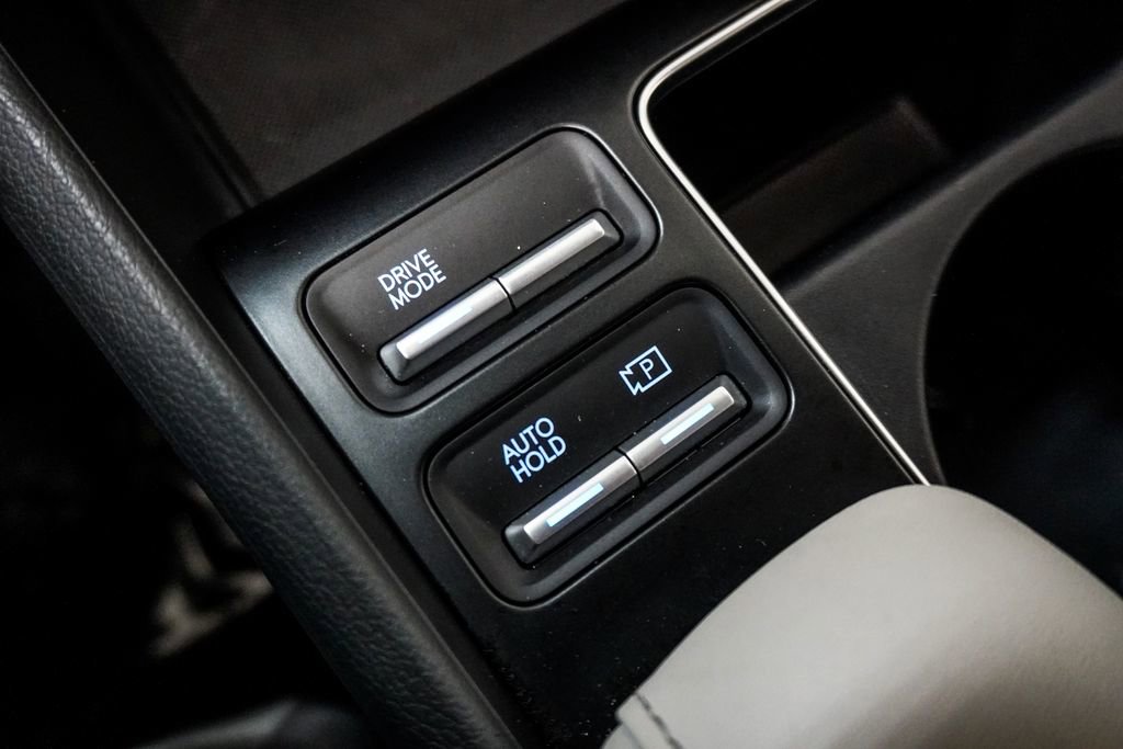 Used 2025 Hyundai Sonata SEL FWD image 29