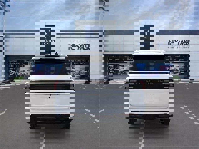 New 2025 Lincoln Navigator L Reserve image 5