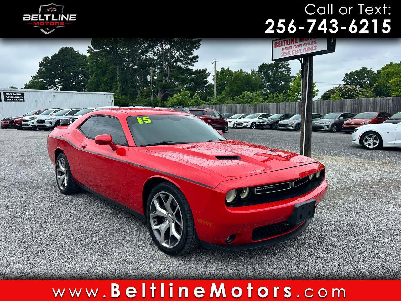 Used 2015 Dodge Challenger SXT Plus RWD image 1