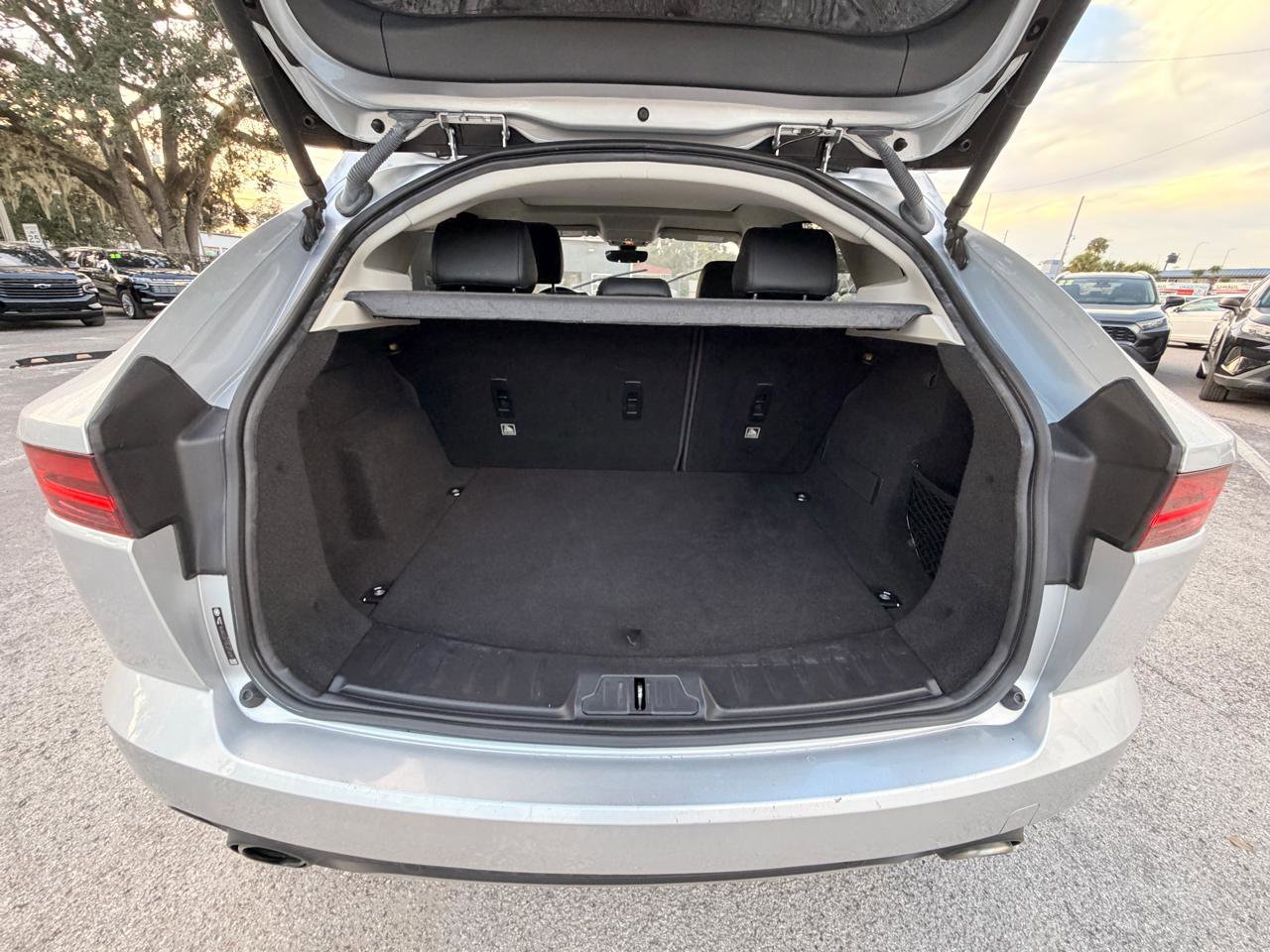 Used 2018 Jaguar E-PACE S AWD/4WD image 8