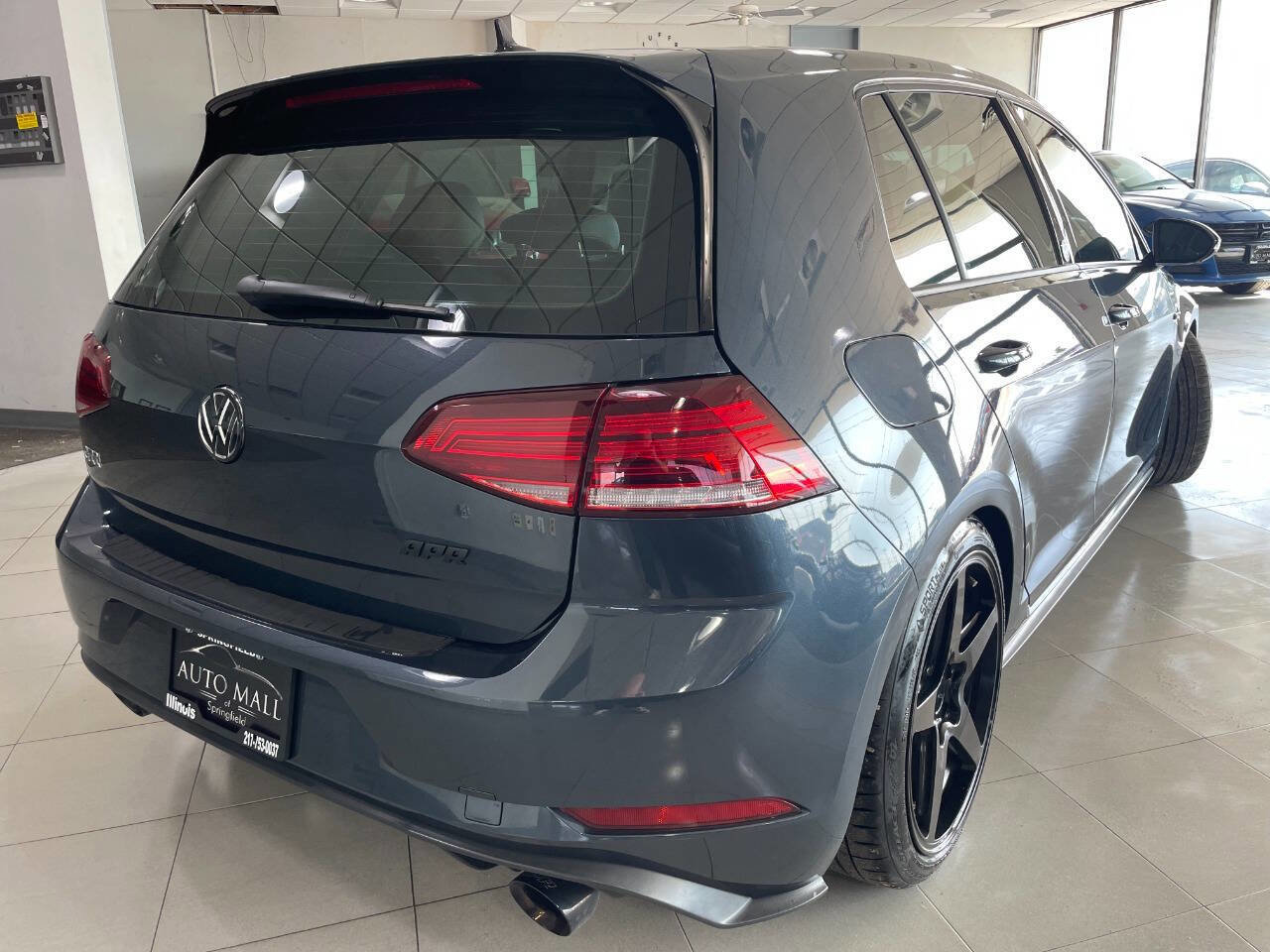 Used 2020 Volkswagen GTI SE image 7