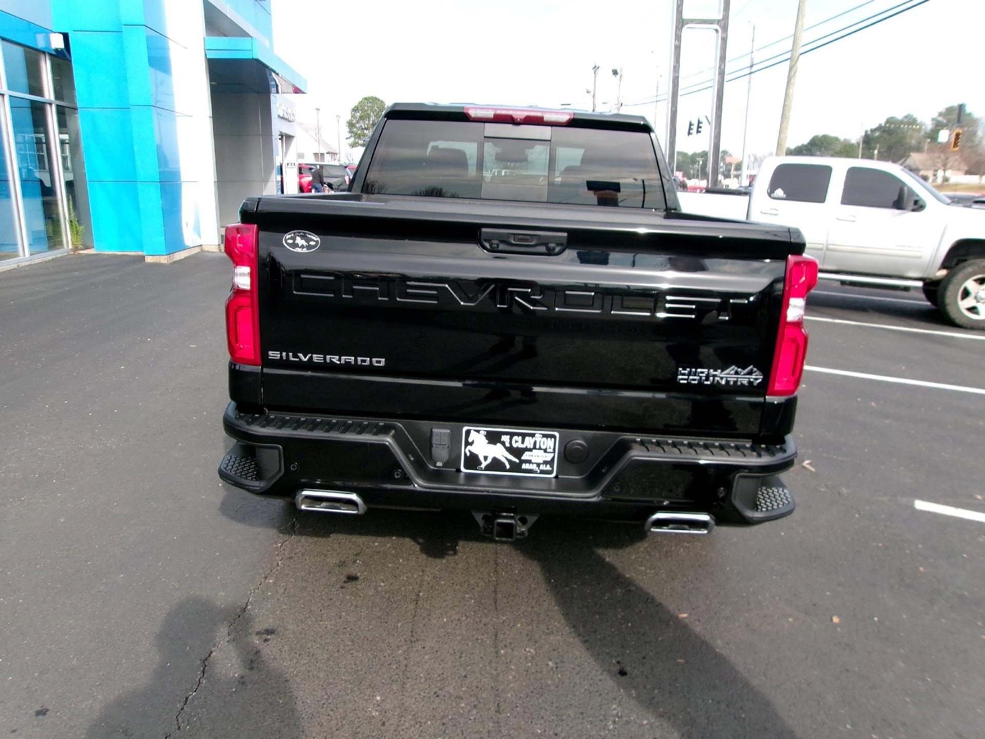 Certified 2022 Chevrolet Silverado 1500 High Country w/ High Country Premium Package image 4