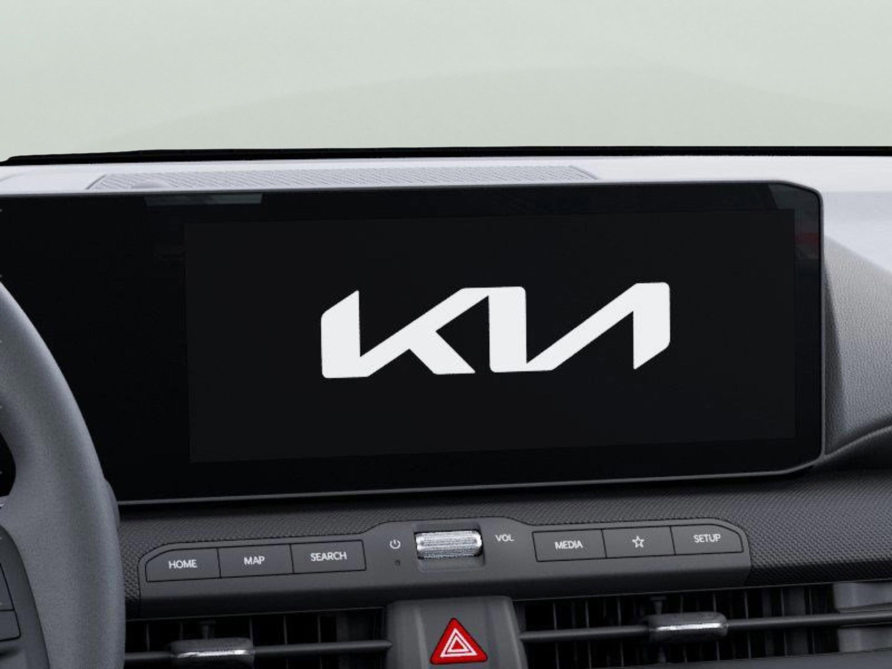 New 2026 Kia K4 LXS image 15