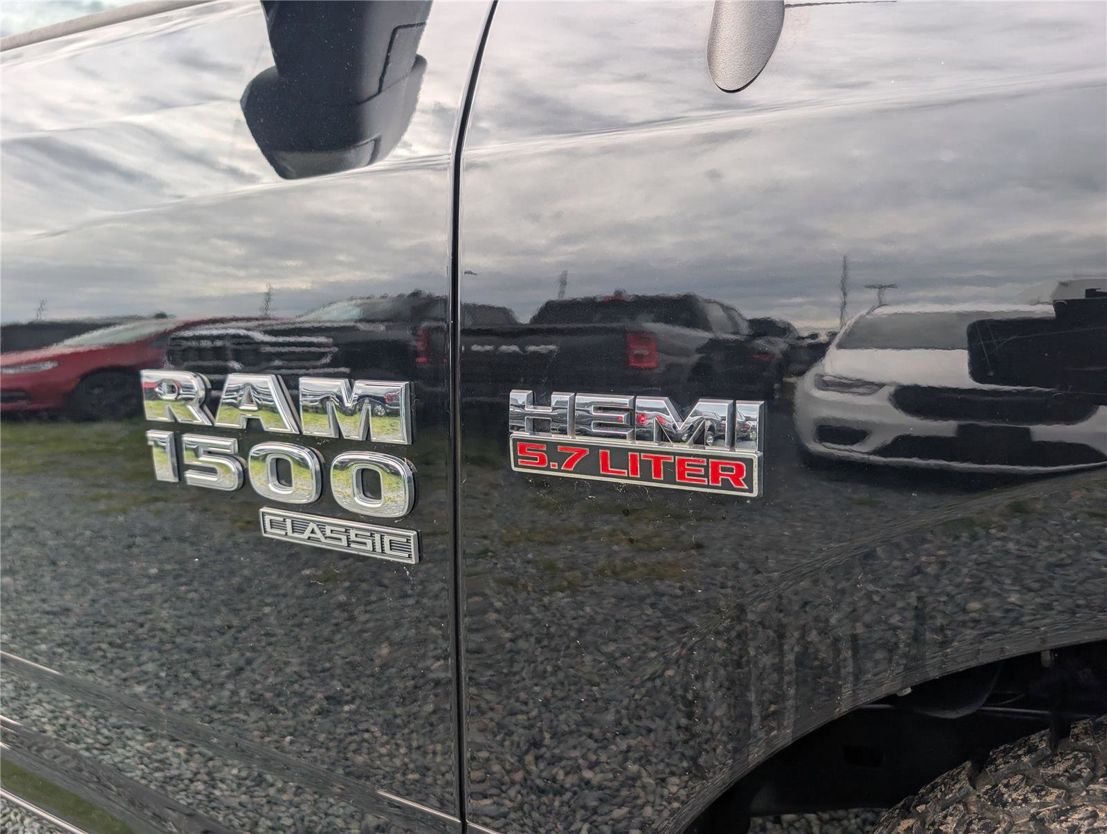 Used 2019 RAM 1500 Big Horn AWD/4WD image 10