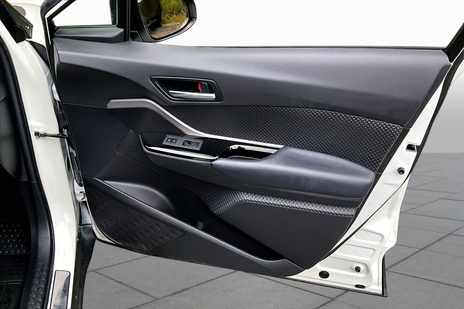 Certified 2021 Toyota C-HR Nightshade FWD image 21