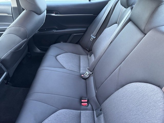 Certified 2018 Toyota Camry LE image 8