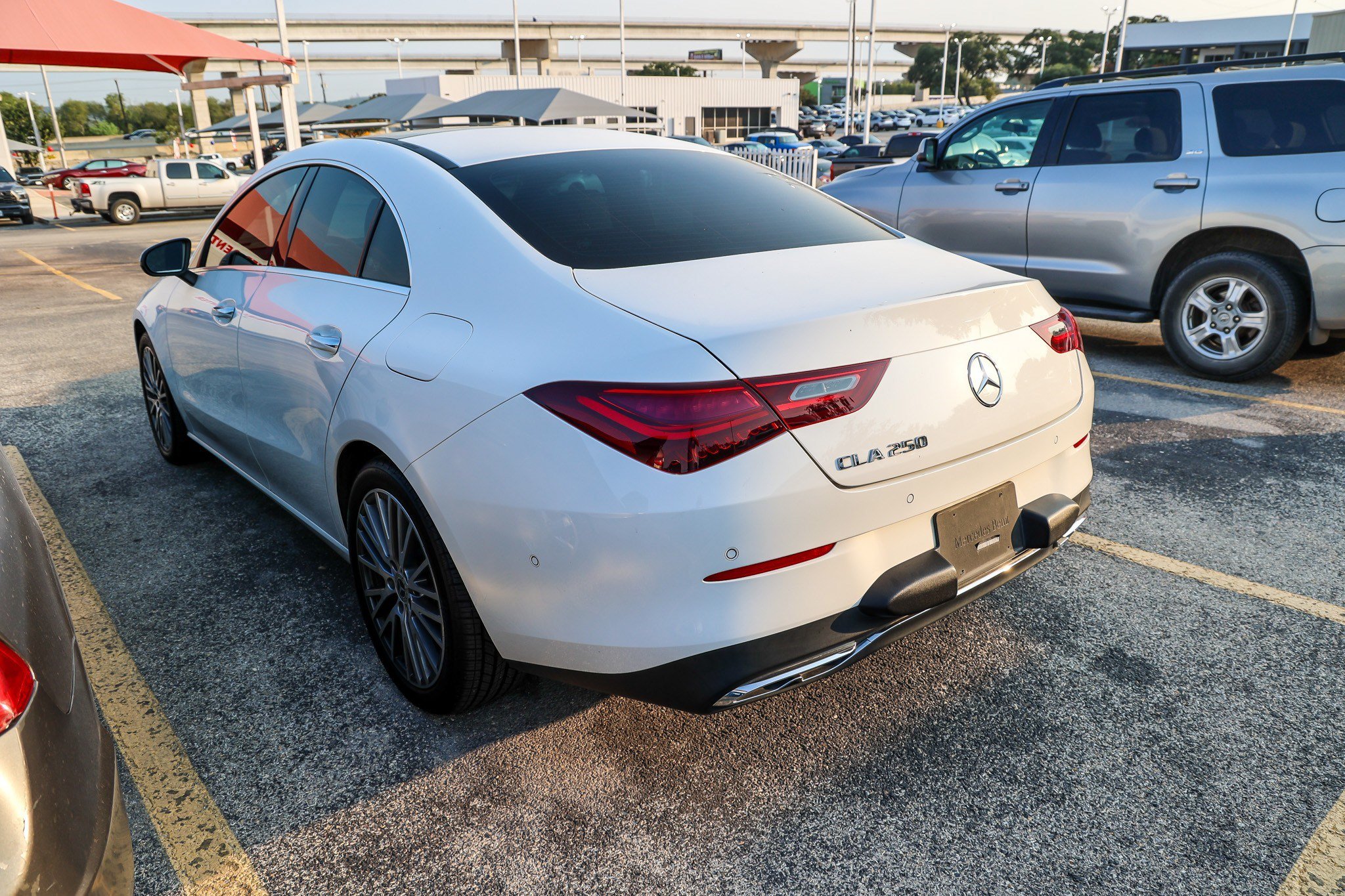 Used 2025 Mercedes-Benz CLA 250 image 10