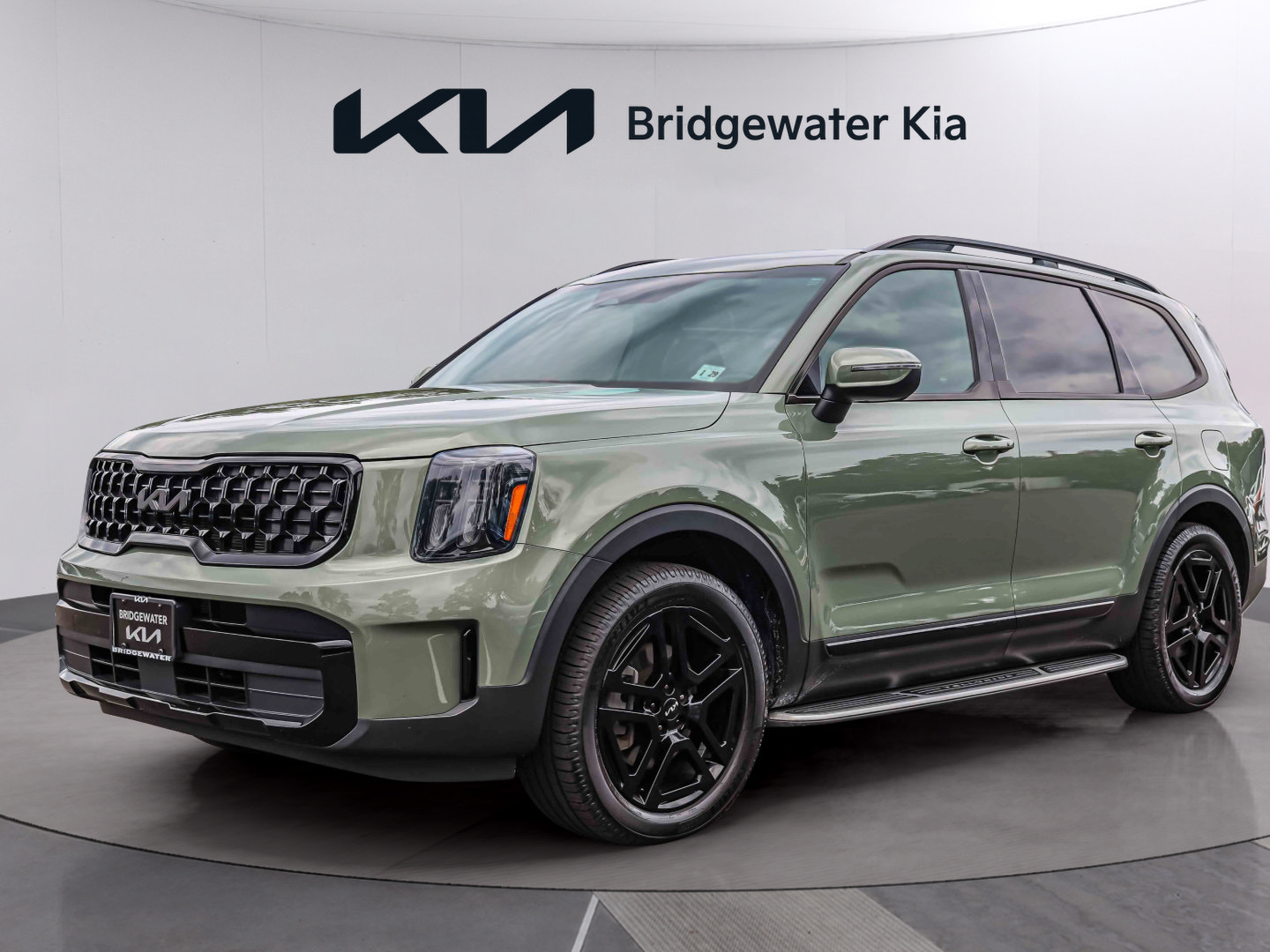 Certified 2024 Kia Telluride EX X-Line AWD/4WD image 3