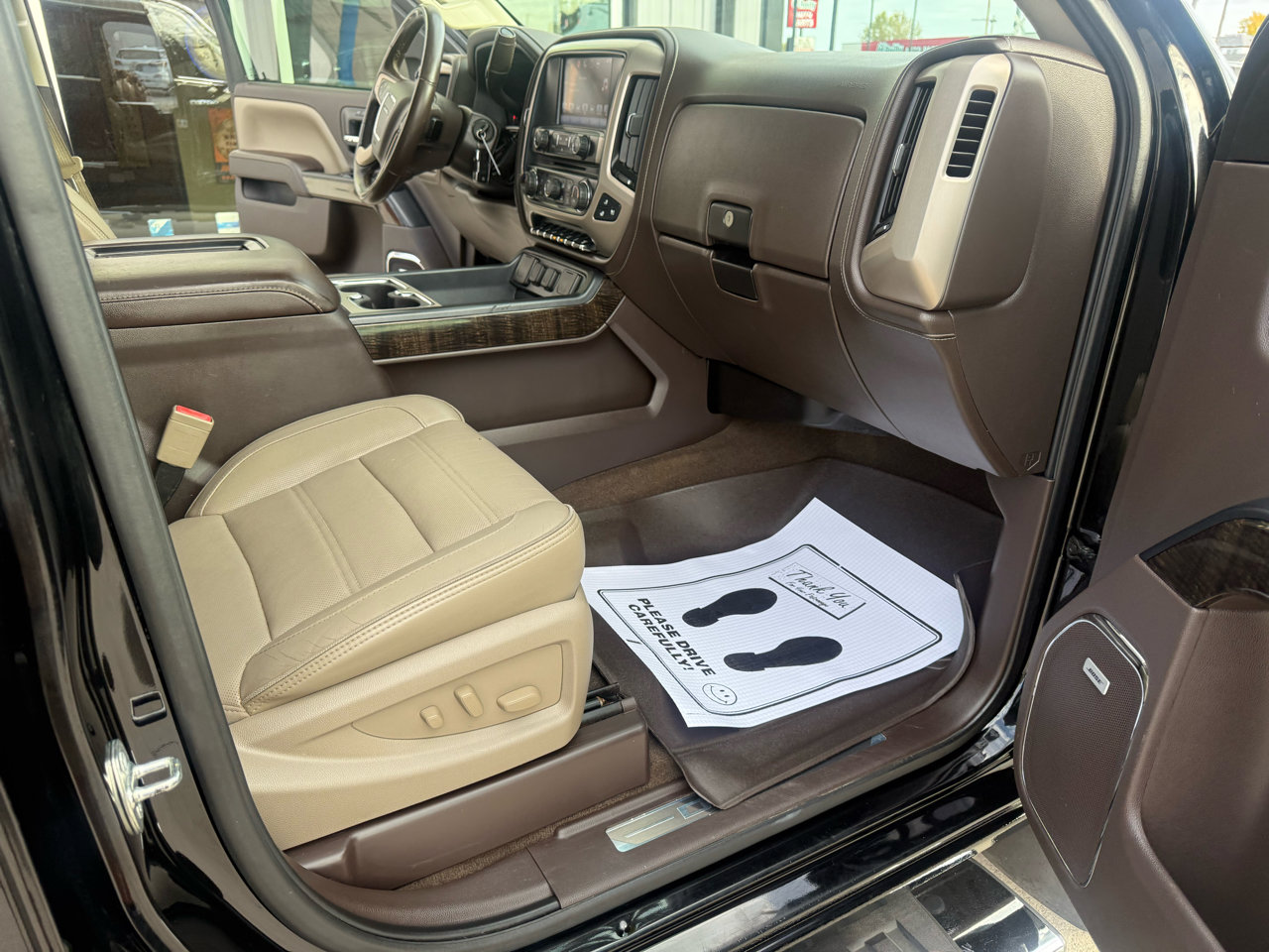 Used 2016 GMC Sierra 3500 Denali w/ Duramax Plus Package image 16