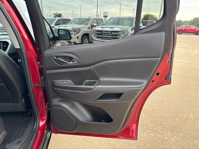 Used 2021 GMC Acadia SLT w/ Elevation Edition FWD image 26
