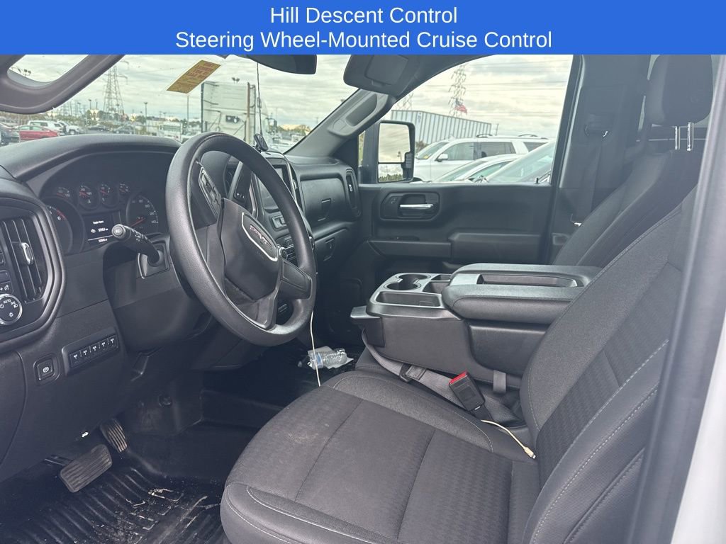 Used 2024 GMC Sierra 2500 Pro w/ Convenience Package image 7