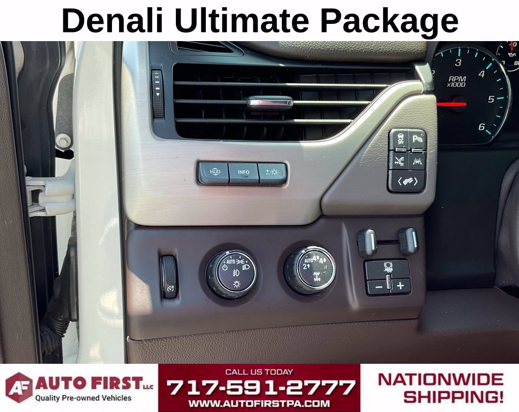 Used 2019 GMC Yukon Denali w/ Denali Ultimate Package AWD/4WD image 25