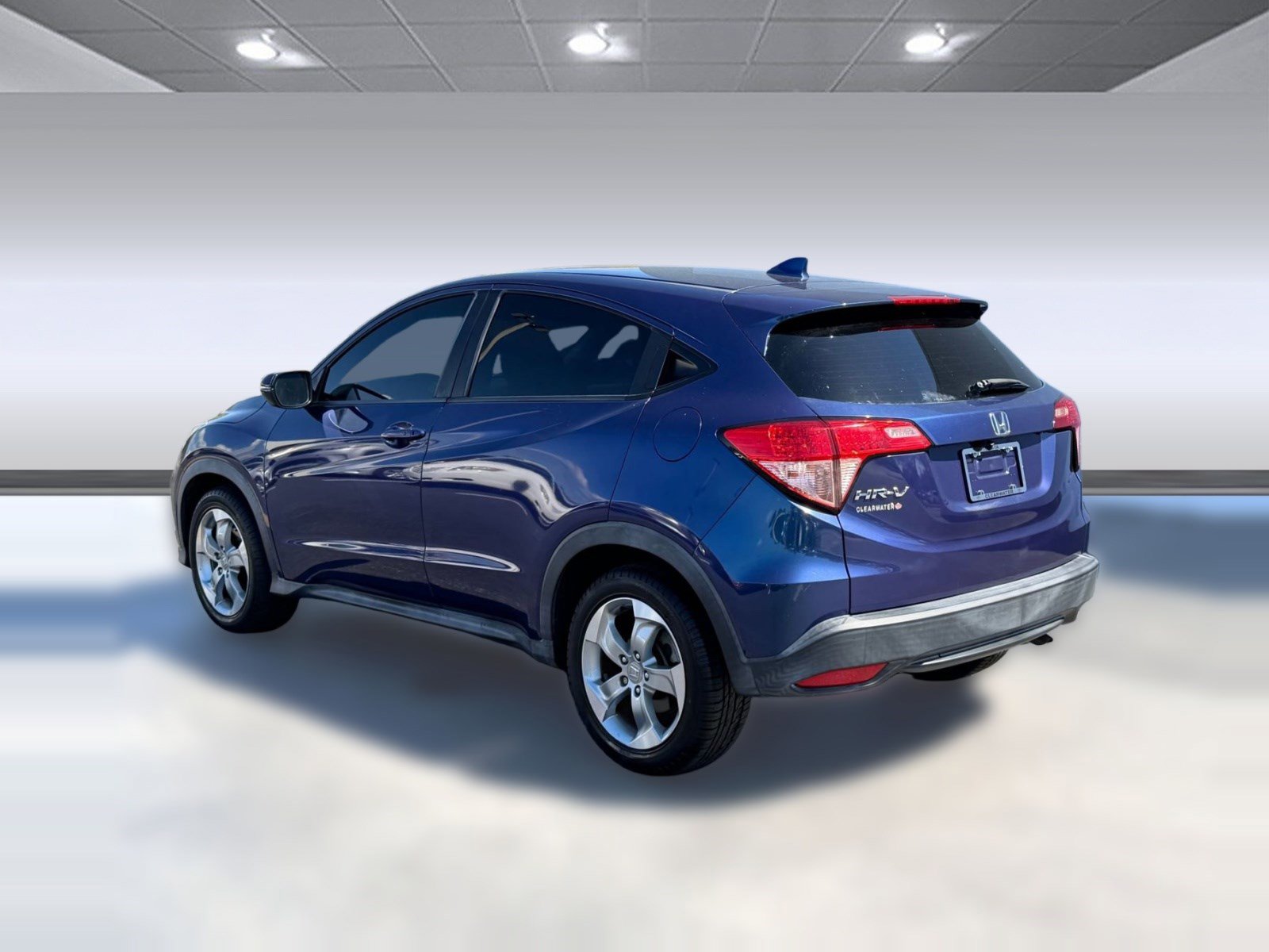 Used 2017 Honda HR-V EX image 3